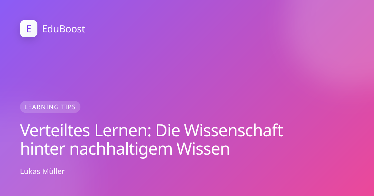 Schüler beim Lernen mit geordneten Notizen und Karteikarten