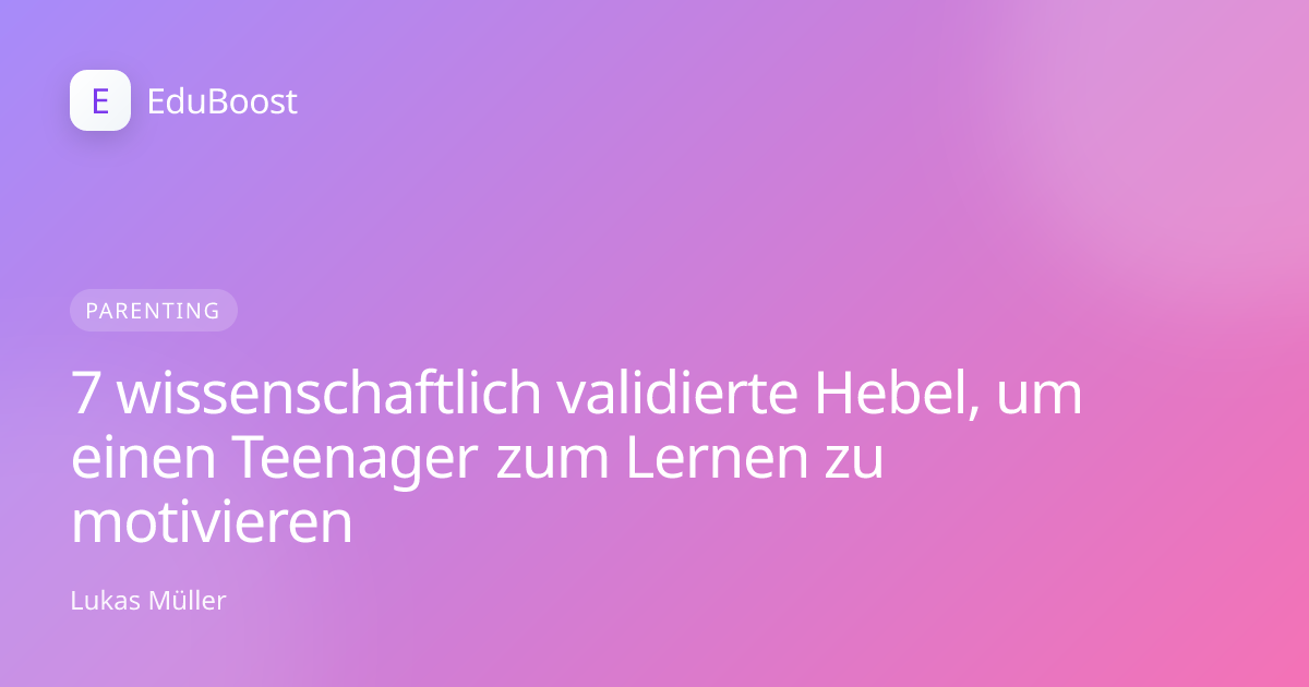 Teenager an seinem Schreibtisch, konzentriert über Hausaufgaben gebeugt