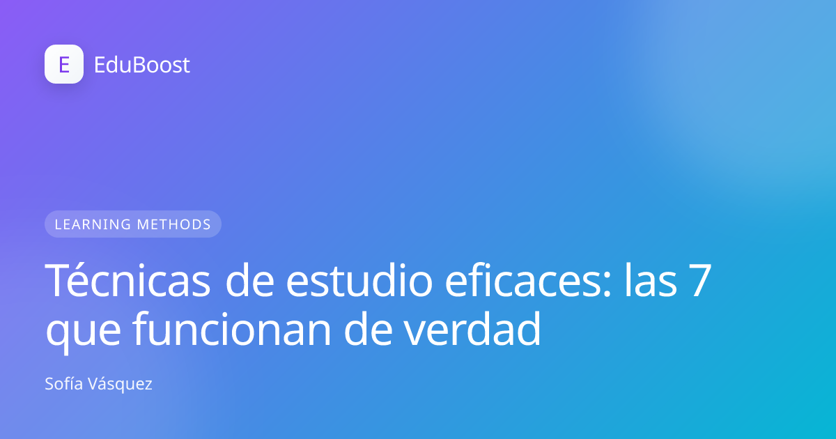 Estudiante aplicando técnicas de estudio en su escritorio con máxima concentración